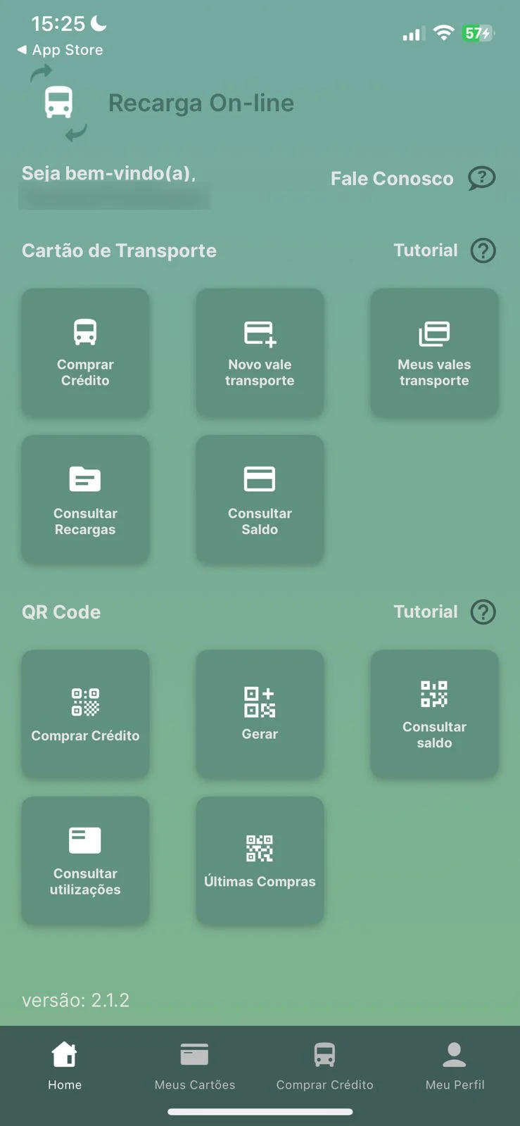 Tela inicial do app de recarga, com vários botões de cartão e de QR Code.